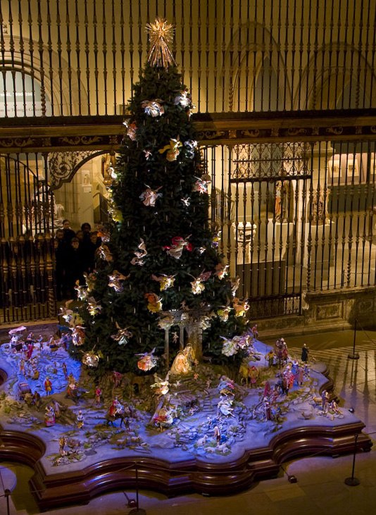 lay anglicana blog the metropolitan museum of art s metropolitan museum of art christmas tree